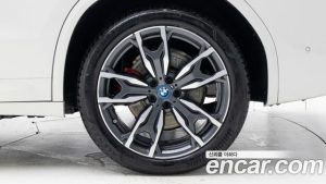 BMW X3 xDrive 30e M Sport PRO 2024 года из Южной Кореи