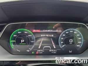 Audi e-tron 55 4WD 2023 года из Южной Кореи