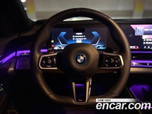 BMW 5-Series 530e xDrive M Sport 2025 года из Южной Кореи
