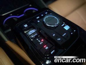 BMW 5-Series 530e xDrive M Sport 2025 года из Южной Кореи