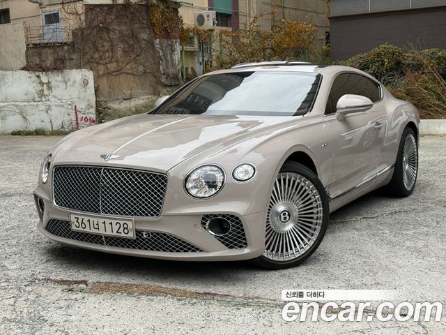 Bentley Continental 4.0 GT Azure 2023 года из Кореи