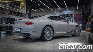 Bentley Continental 4.0 GT Azure 2023 года из Южной Кореи