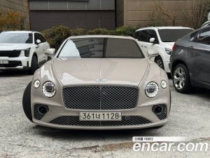 Bentley Continental 4.0 GT Azure 2023 года из Южной Кореи