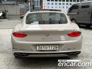 Bentley Continental 4.0 GT Azure 2023 года из Южной Кореи