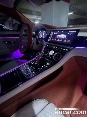 Bentley Continental 4.0 GT Azure 2023 года из Южной Кореи