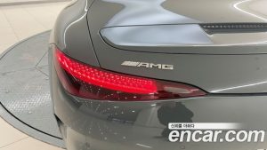 Mercedes-Benz SL-Class AMG SL63 4MATIC+ 2024 года из Южной Кореи