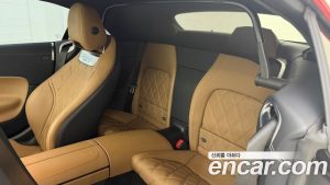Mercedes-Benz SL-Class AMG SL63 4MATIC+ 2024 года из Южной Кореи