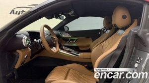 Mercedes-Benz SL-Class AMG SL63 4MATIC+ 2024 года из Южной Кореи