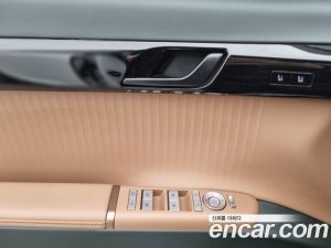 Hyundai Grandeur Calligraphy 2024 года из Южной Кореи
