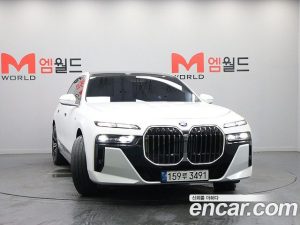 BMW 7-Series 740i xDrive M Sport 2024 года из Южной Кореи