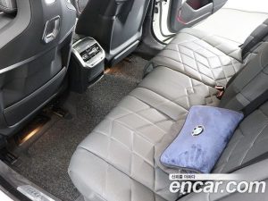 BMW 7-Series 740i xDrive M Sport 2024 года из Южной Кореи