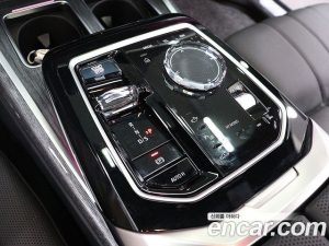 BMW 7-Series 740i xDrive M Sport 2024 года из Южной Кореи