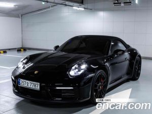 Porsche 911 CARRERA 4 GTS Cabriolet 2023 года из Южной Кореи