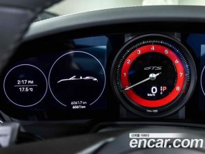 Porsche 911 CARRERA 4 GTS Cabriolet 2023 года из Южной Кореи