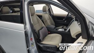 Land Rover Discovery Sport P250 S 2023 года из Южной Кореи