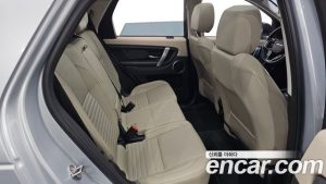 Land Rover Discovery Sport P250 S 2023 года из Южной Кореи