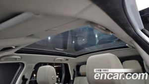 Land Rover Discovery Sport P250 S 2023 года из Южной Кореи