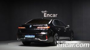 BMW i7 xDrive 60 M Sport 2023 года из Южной Кореи