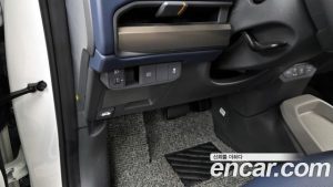 Kia EV3 Standard 2WD 2026 года из Южной Кореи