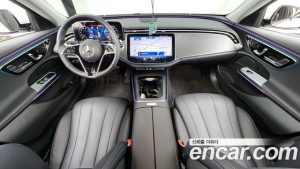 Mercedes-Benz E-Class E200 Avantgarde 2025 года из Южной Кореи