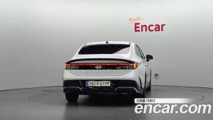 Hyundai Sonata 2.0 2025 года из Южной Кореи
