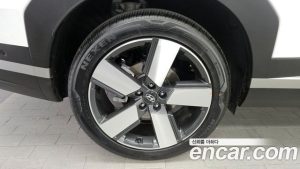Hyundai Santafe Бензин 2.5T 2WD 2025 года из Южной Кореи