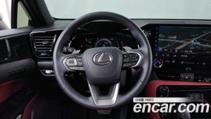 Lexus NX Premium 2025 года из Южной Кореи