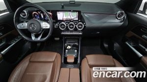 Mercedes-Benz GLA-Class GLA250 4MATIC 2023 года из Южной Кореи