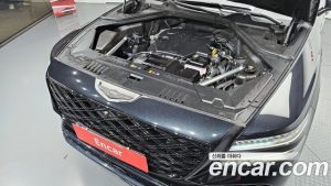 Genesis GV80 2.5T Бензин AWD 2024 года из Южной Кореи