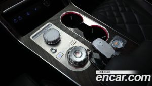 Genesis GV80 2.5T Бензин AWD 2024 года из Южной Кореи