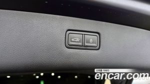 Genesis GV80 2.5T Бензин AWD 2024 года из Южной Кореи