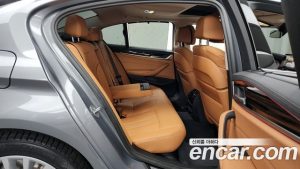 BMW 5-Series 520i Luxury 2023 года из Южной Кореи