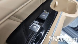 Kia Sorento HEV 1.6 2WD 2024 года из Южной Кореи