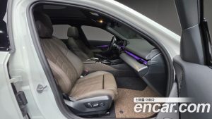 BMW 5-Series 520i M Sport 2025 года из Южной Кореи