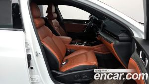 Kia K5 Signature 2024 года из Южной Кореи