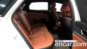 Kia K5 Signature 2024 года из Южной Кореи