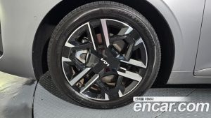 Kia K8 2.5 Бензин 2WD 2025 года из Южной Кореи