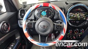 Mini Countryman ALL4 CLASSIC COMFORT PACK 2023 года из Южной Кореи