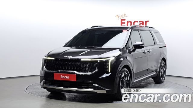 Kia Canival Бензин 7-Seater на открытом воздухе 2024 года из Кореи