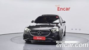 Mercedes-Benz E-Class E300 4MATIC AMG Line 2024 года из Южной Кореи