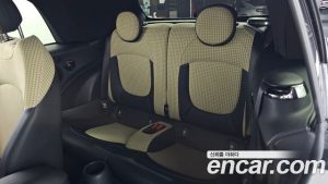 Mini Cooper Convertible RESOLUTE Edition 2024 года из Южной Кореи