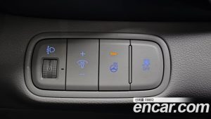 Hyundai Venue 1.6 Premium 2024 года из Южной Кореи