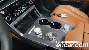 Genesis GV80 2.5T Бензин AWD 2024 года из Южной Кореи