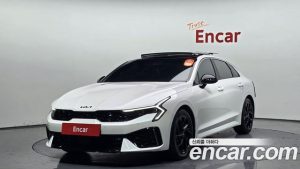 Kia K5 Signature 2024 года из Южной Кореи