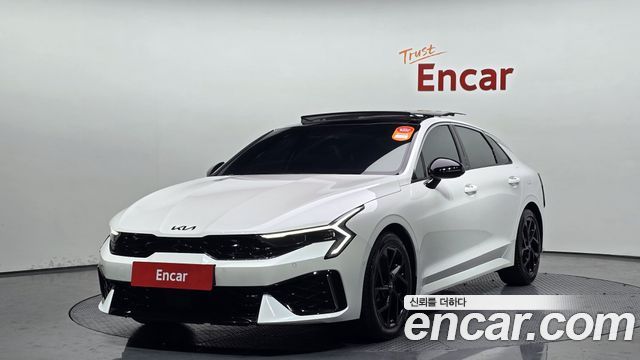 Kia K5 Signature 2024 года из Кореи