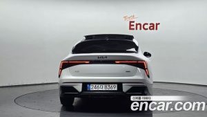 Kia K5 Signature 2024 года из Южной Кореи