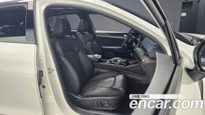 Kia K5 Signature 2024 года из Южной Кореи