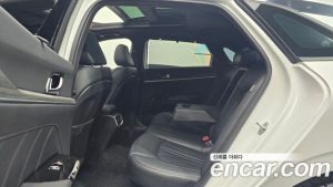 Kia K5 Signature 2024 года из Южной Кореи
