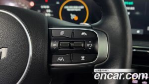 Kia K5 Signature 2024 года из Южной Кореи