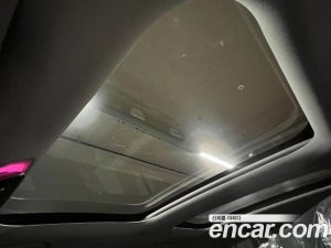 Mercedes-Benz E-Class E220d 4MATIC Exclusive 2024 года из Южной Кореи